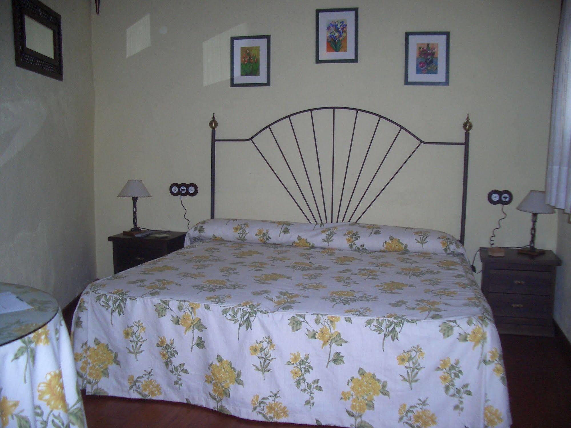 Hotel Rural La Fontanilla Fregenal de la Sierra Extérieur photo