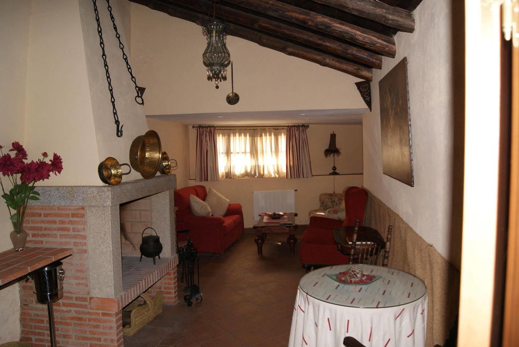 Hotel Rural La Fontanilla Fregenal de la Sierra Extérieur photo